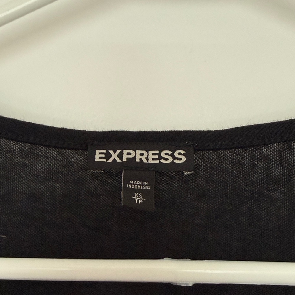 Express Black Long Sleeve V-Neck Top - Picture 2 of 3